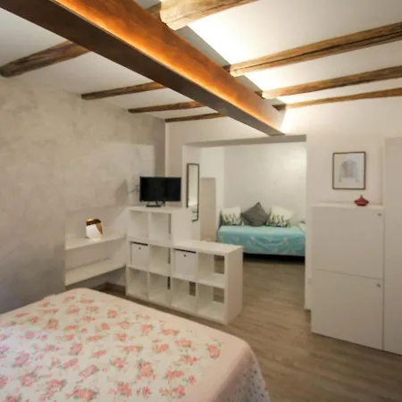 Apartament Giardino Del Bosso-2 By Interhome